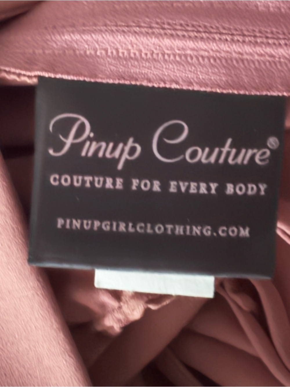 Pinup Couture Gown - Picture 6 of 7